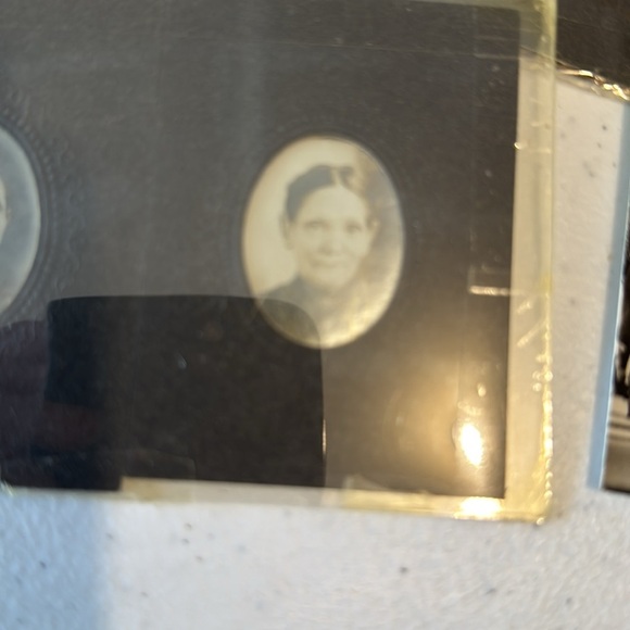 Vintage Photograph Collection - Picture 6 of 11